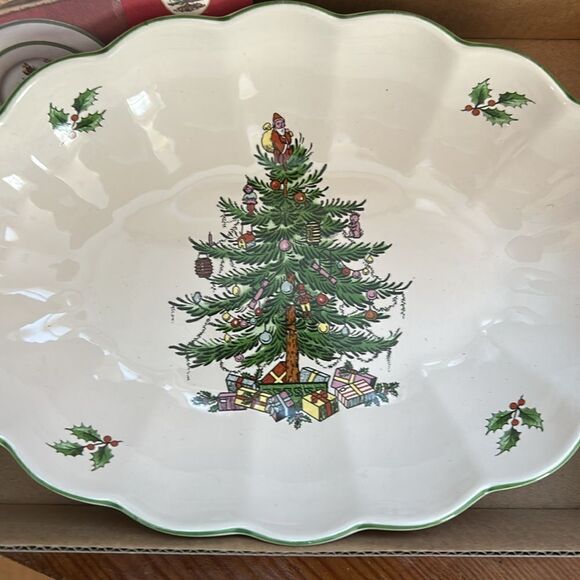 New in box Spode Fluted Oval Server Christmas Tree Dish 8.5” - Picture 4 of 7